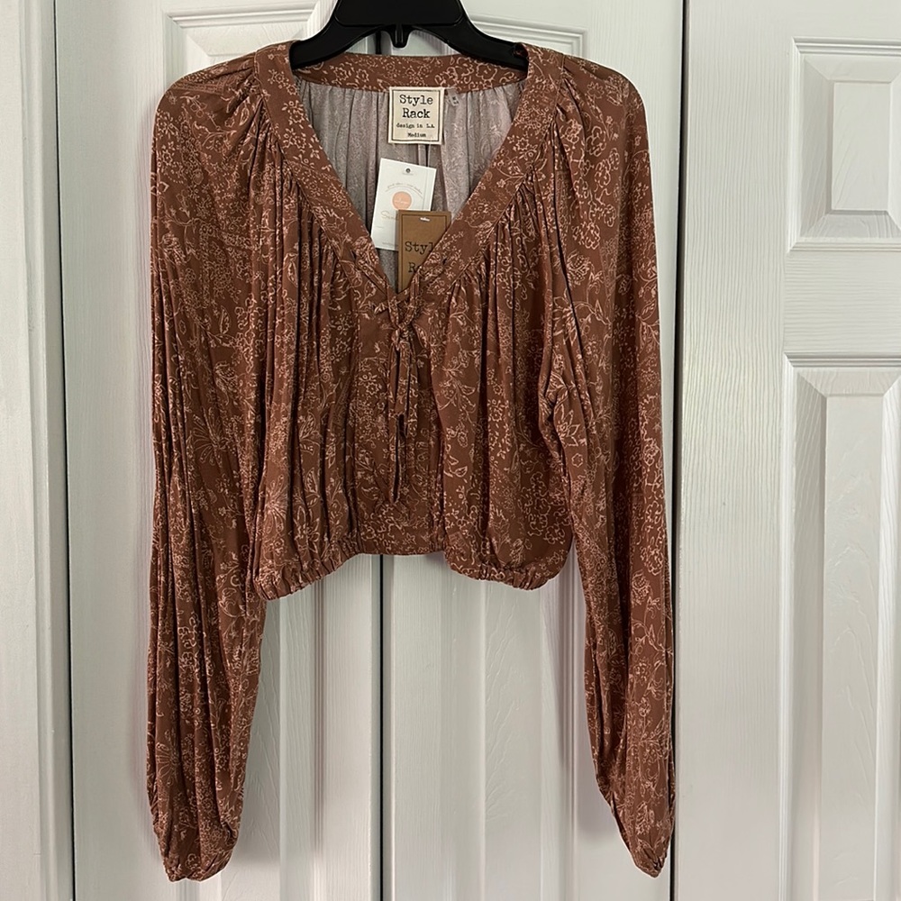 Style rack floral printed long sleeve top